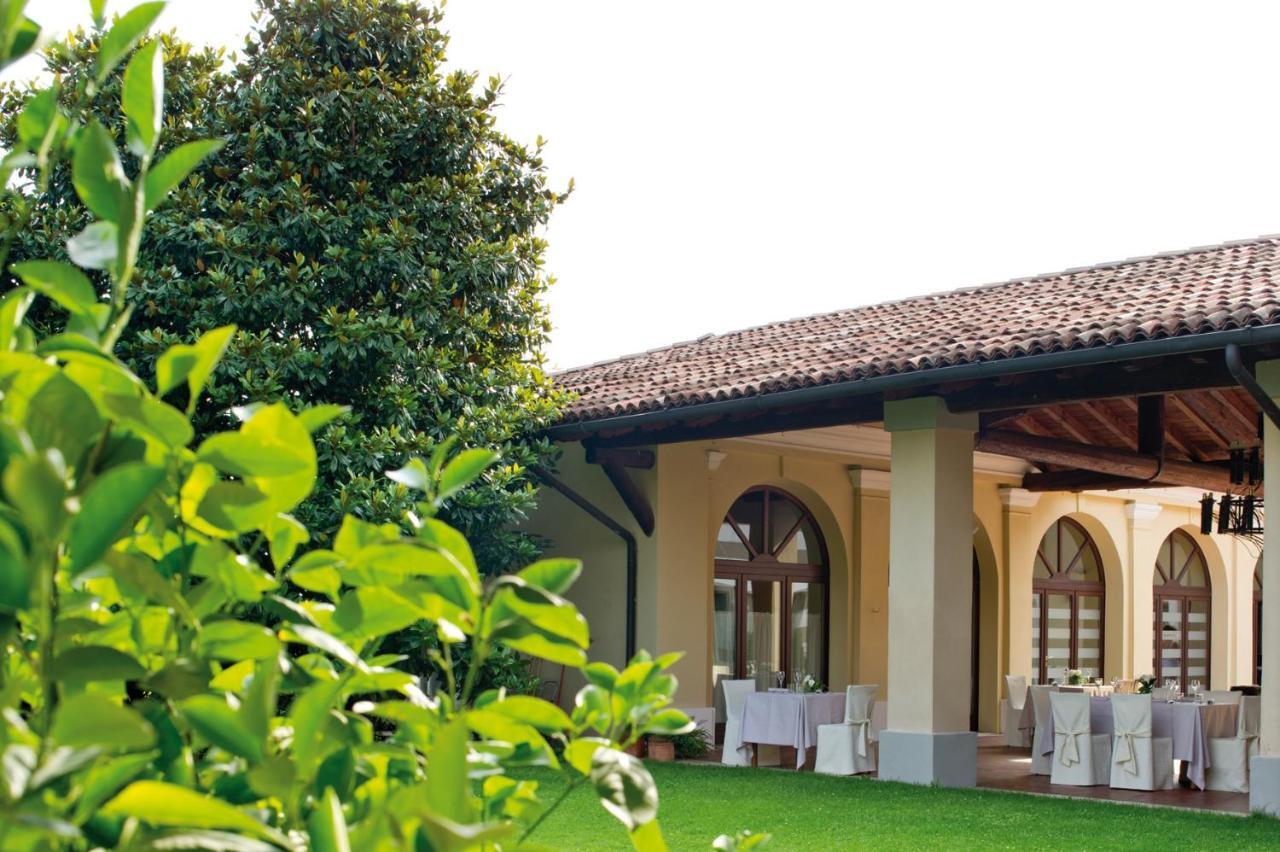Вилла Borgo Santa Giulia Корте Франка Экстерьер фото